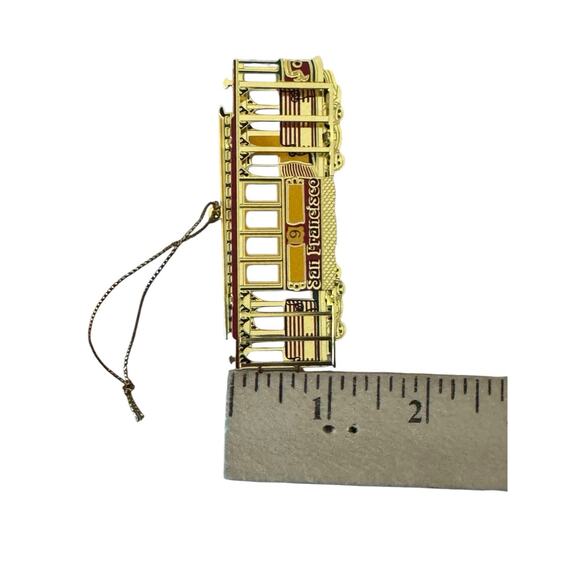 San Francisco Christmas Holiday Cable Car Gold Tone Metal Filigree MICO 1999 - Picture 5 of 5